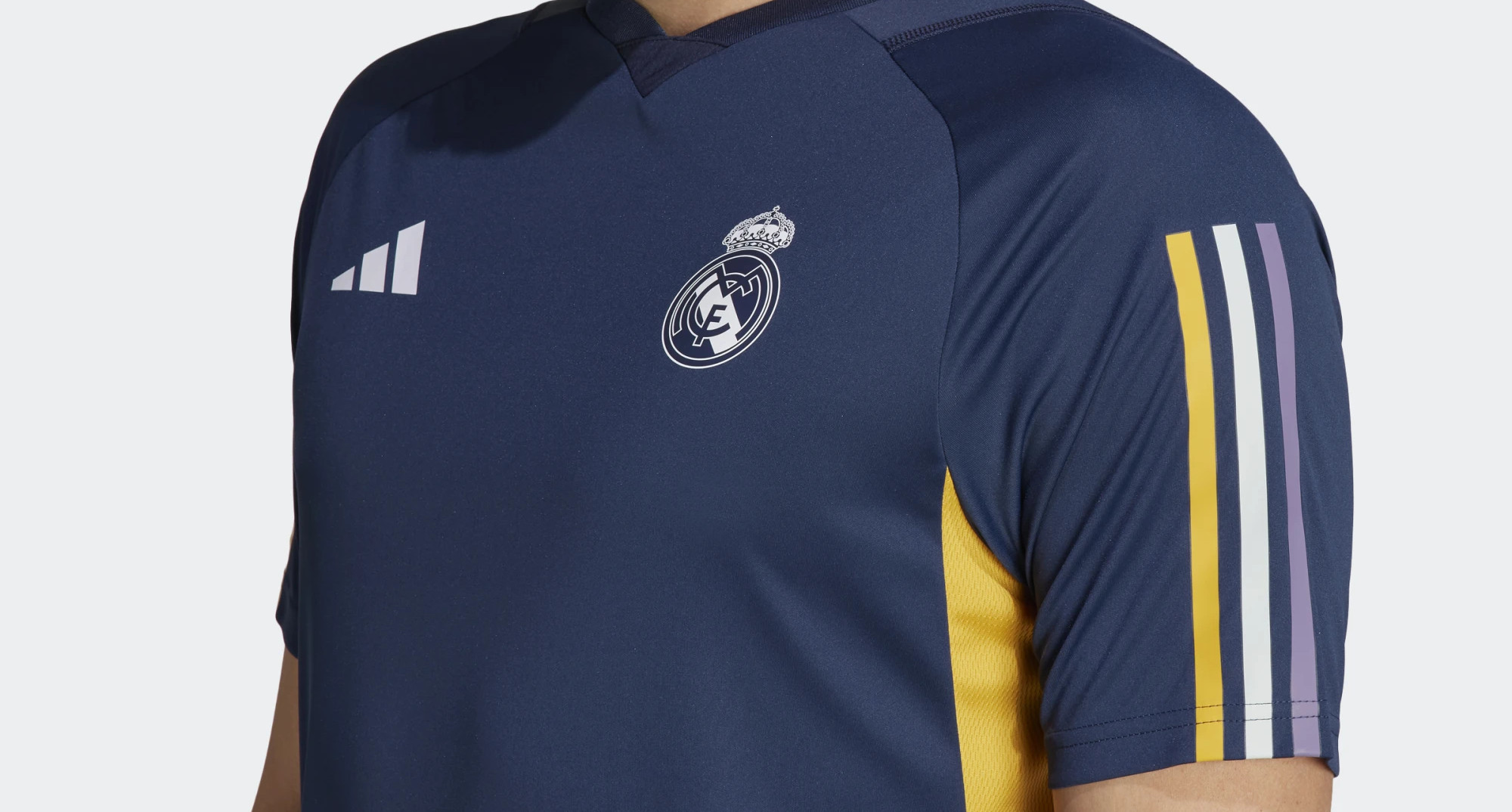 Real Madrid maglia allenamento 2023-2024