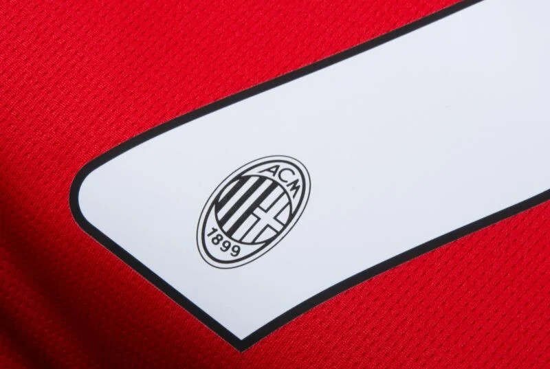 Officiele AC Milan bedrukking 2024-2025