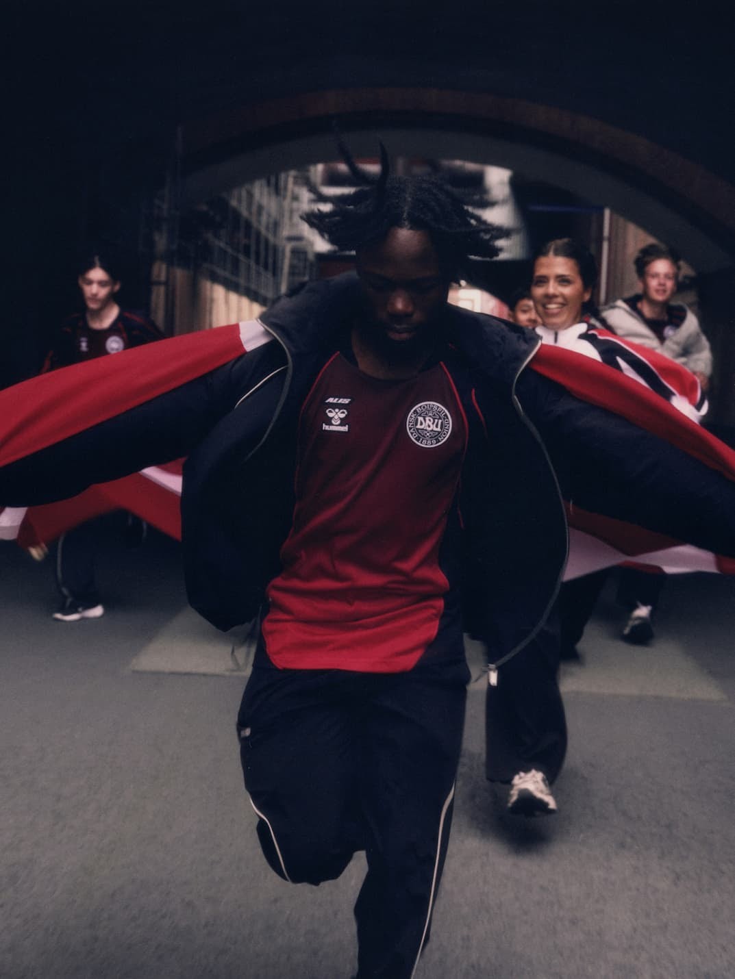 Danimarca, hummel e ALIS lanciano la maglia speciale Echoes of Denmark 2026