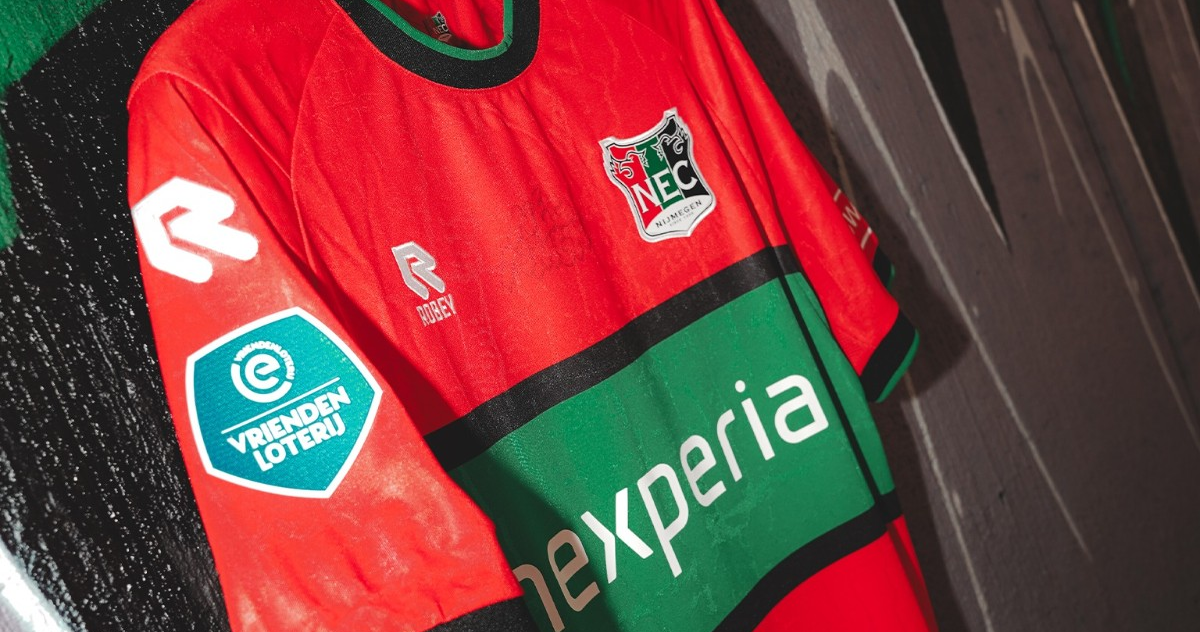 Maglia home del N.E.C. Nijmegen 2026-2027 firmata Robey