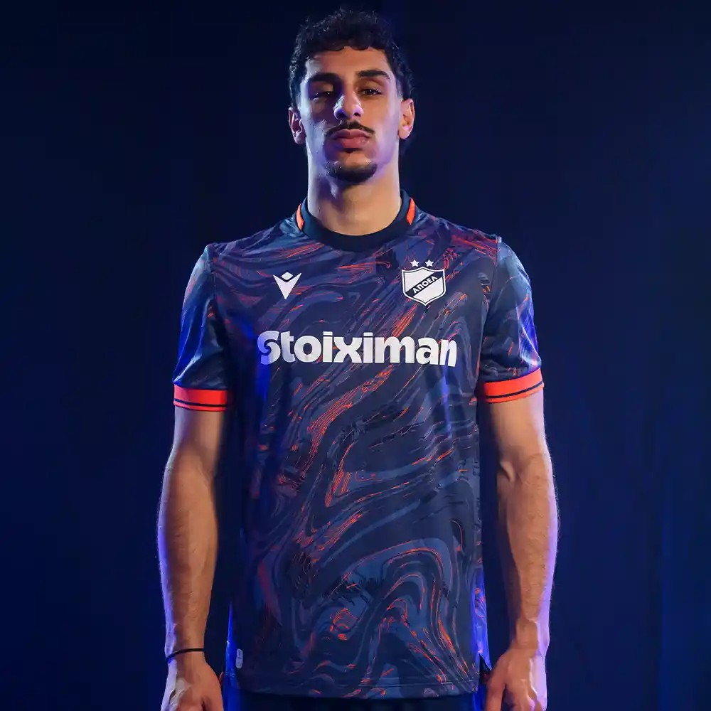 Maglie Apoel FC 2026-2027, omaggio alla maglia storica e ai tifosi