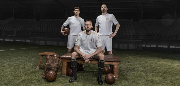 Italie Voetbalshirt 125 Jarig Bestaan Voetbalbond C