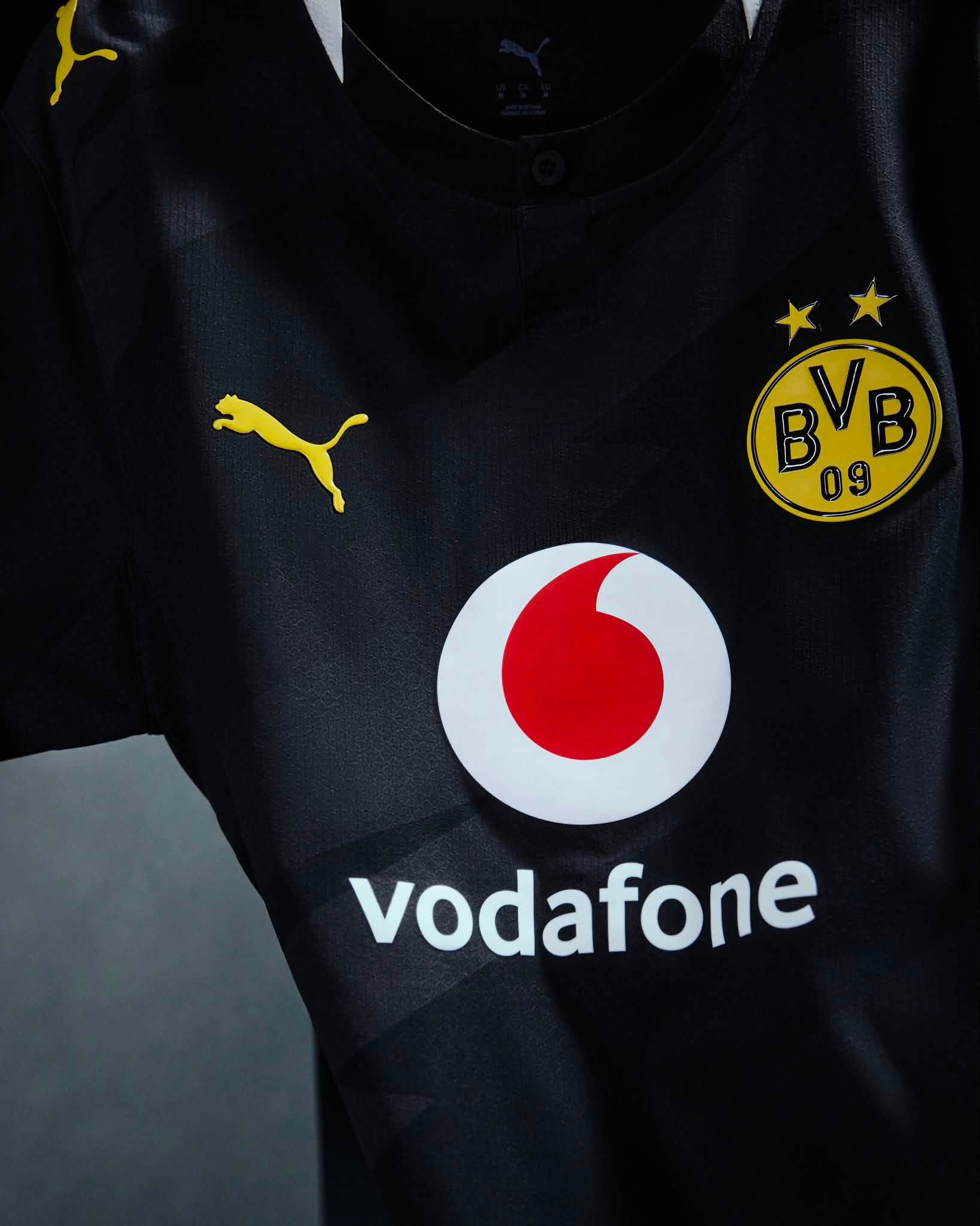 Maglia away nera del Borussia Dortmund 2026-2027, omaggio ai tifosi!