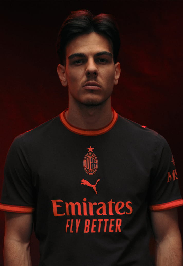 Terza maglia del Milan 2026-2027, i Rossoneri sotto una nuova luce