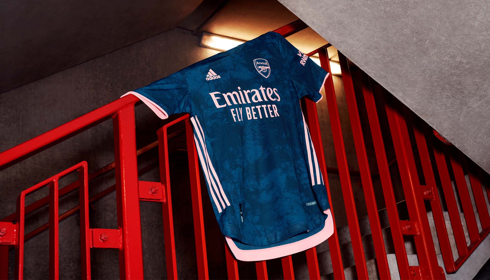Arsenal terza maglia 2020-2021