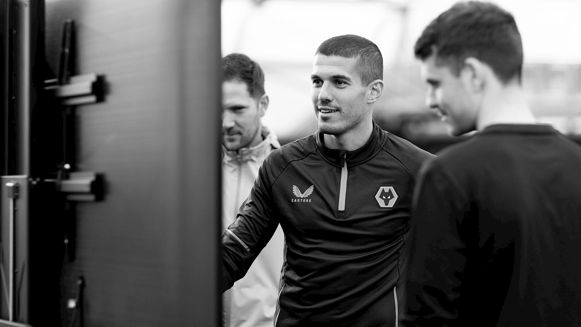 Wolverhampton Wanderers nuova partnership 2021-2022