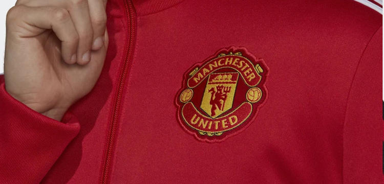 manchester-united-trainingsjack-21-22.jpg