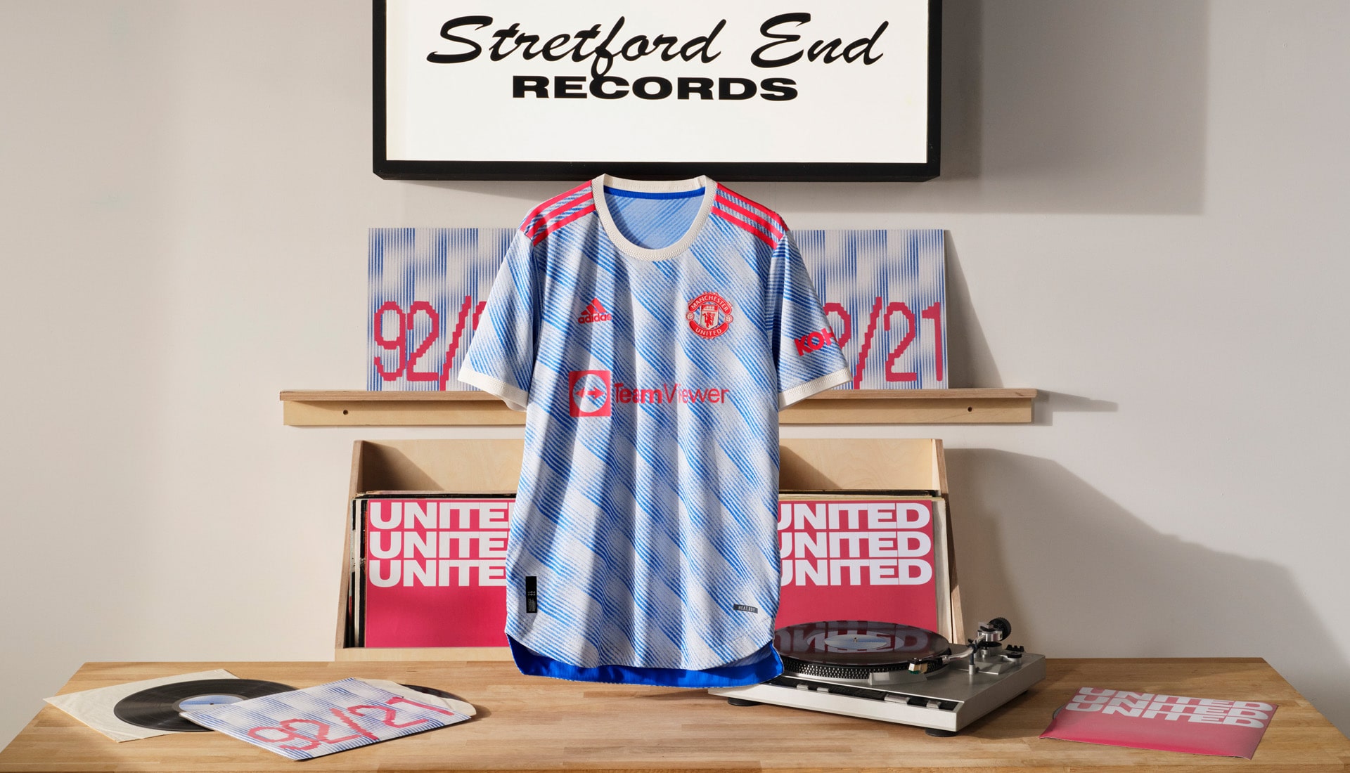 Manchester United maglia away 2021-2022