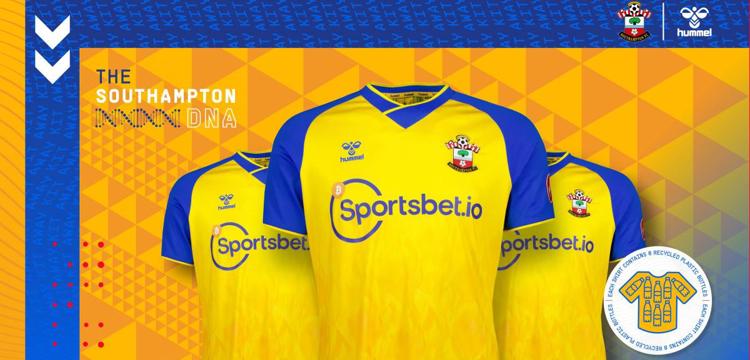 southampton-uitshirt-hummel.jpg