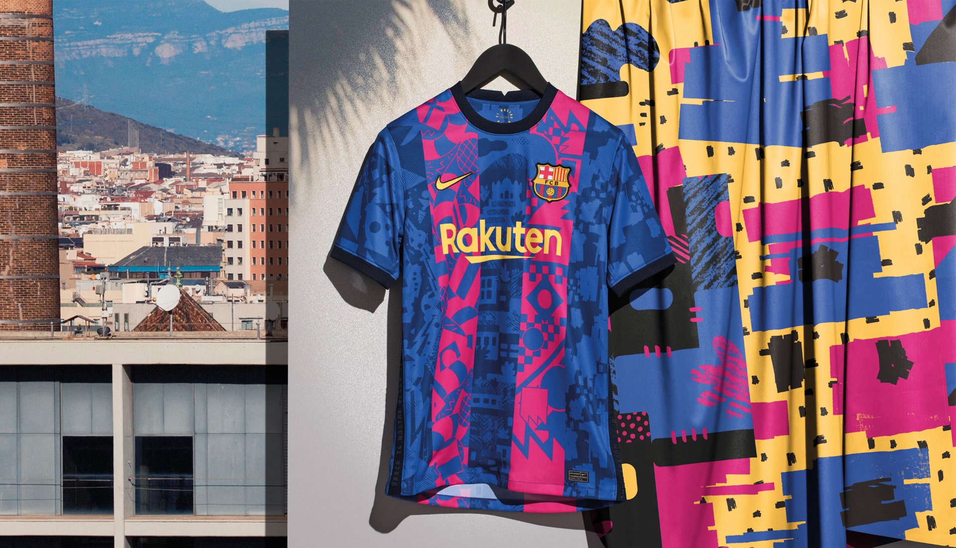 FC Barcelona kit Champions League 2021-2022