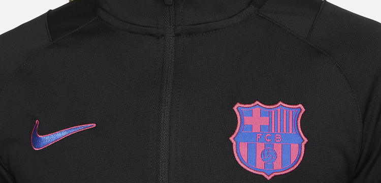 fc-barcelona-trainingspak-2021-2022-cl.jpg