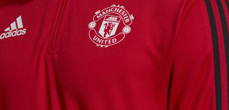 rood-manchester-united-trainingspak-2022.jpg