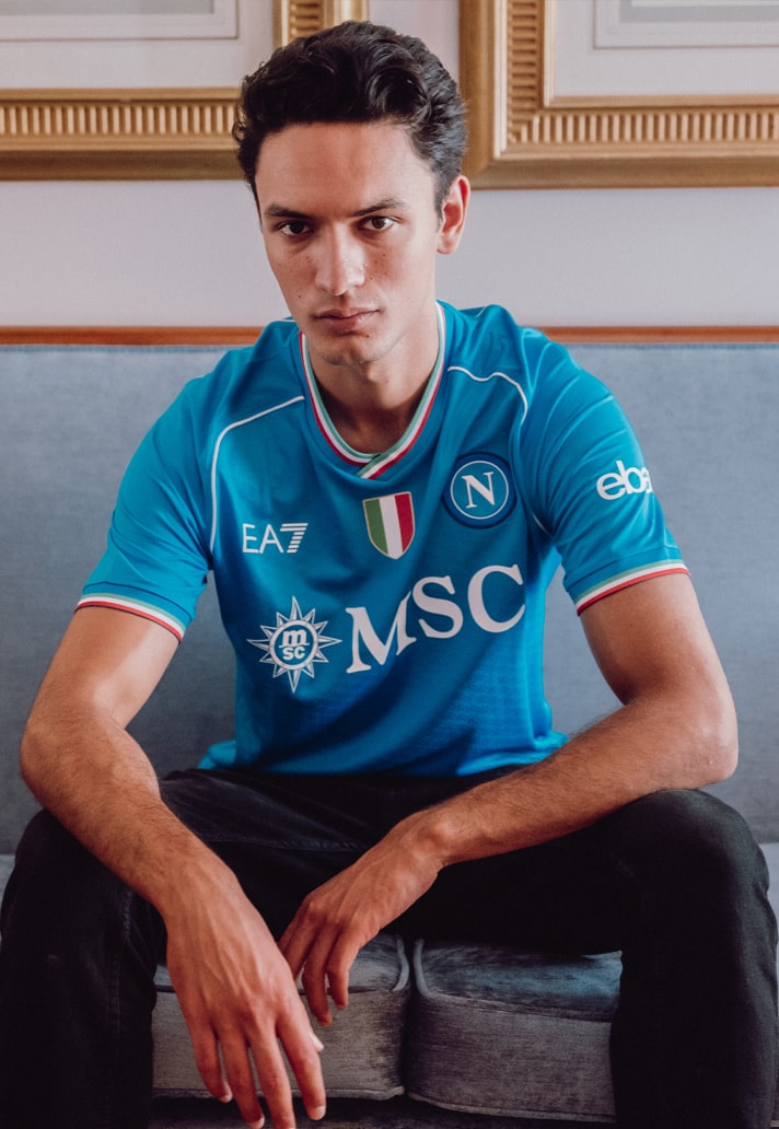 Maglie del Napoli 2023-2024: lo scudetto torna dopo 33 anni