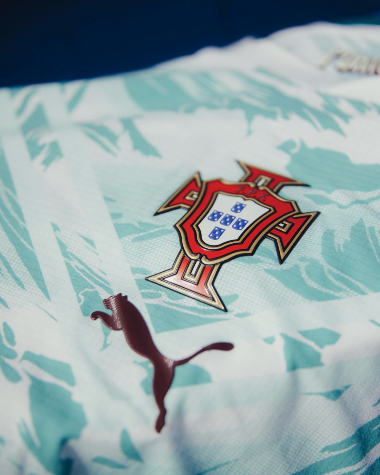 Maglia away Portogallo Mondiali 2026 all'insegna dell'oceano