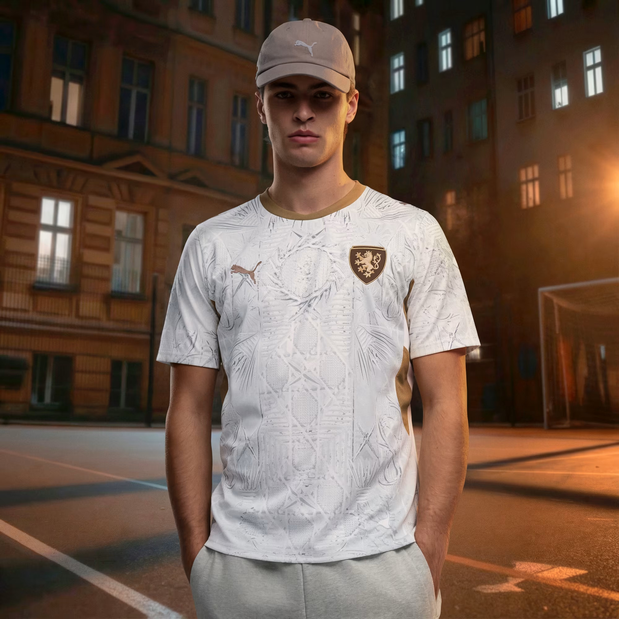 Maglie Repubblica Ceca Mondiali 2026 ispirate alla maglia del 1996 e al cristallo