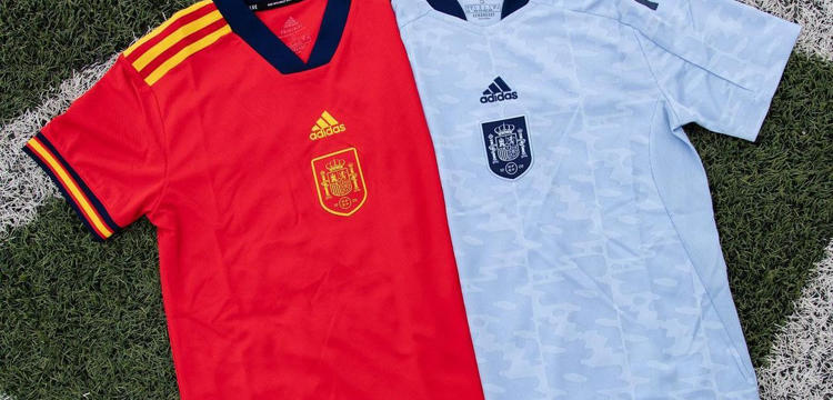 spanje-dames-voetbalshirts-2022-2023.jpg