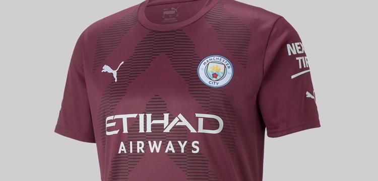 manchester-city-keeperstenue-2022-2023.jpg