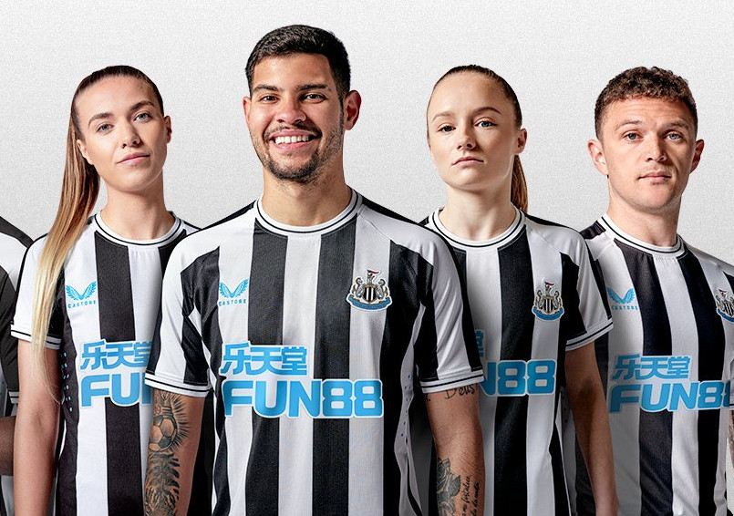 Newcastle United maglia home 2022-2023