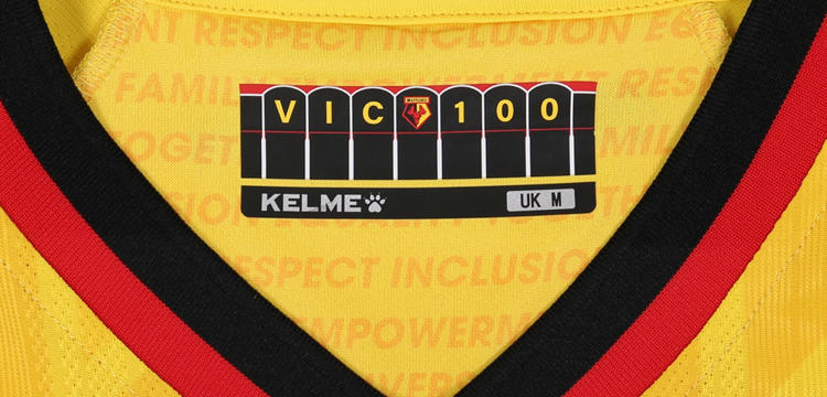 watford-voetbalshirts-2022-2023.jpg