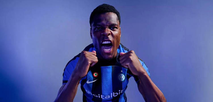 inter-milan-voetbalshirt-22-23.jpg