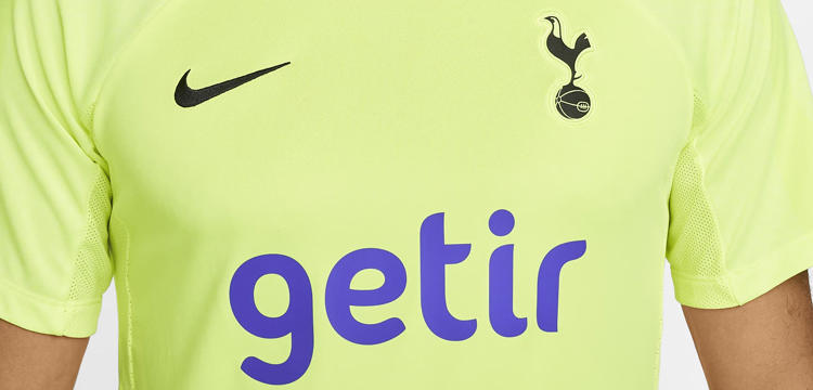 tottenham-hotspur-training-shirt-22-23.jpg