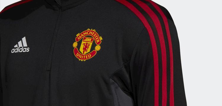 manchester-united-trainingspak-2022-2023-b.jpg