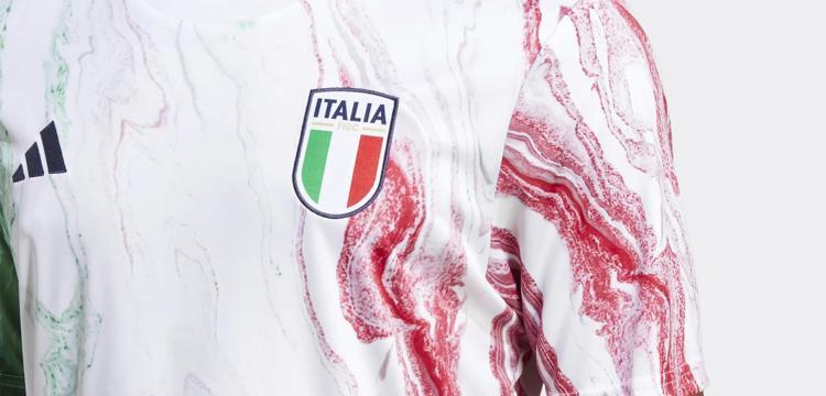 italie-warming-up-shirt-23-24.jpg