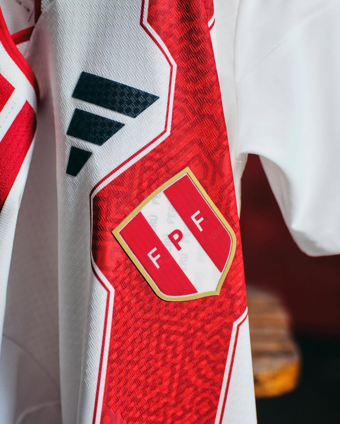 Maglie Peru 2026-2027 ispirate a paesaggi e cultura!