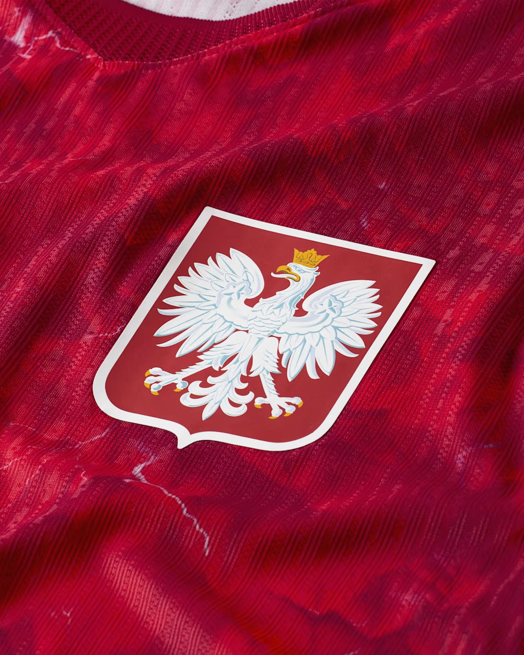 Maglie Polonia 2026-2027 ispirate a una leggenda
