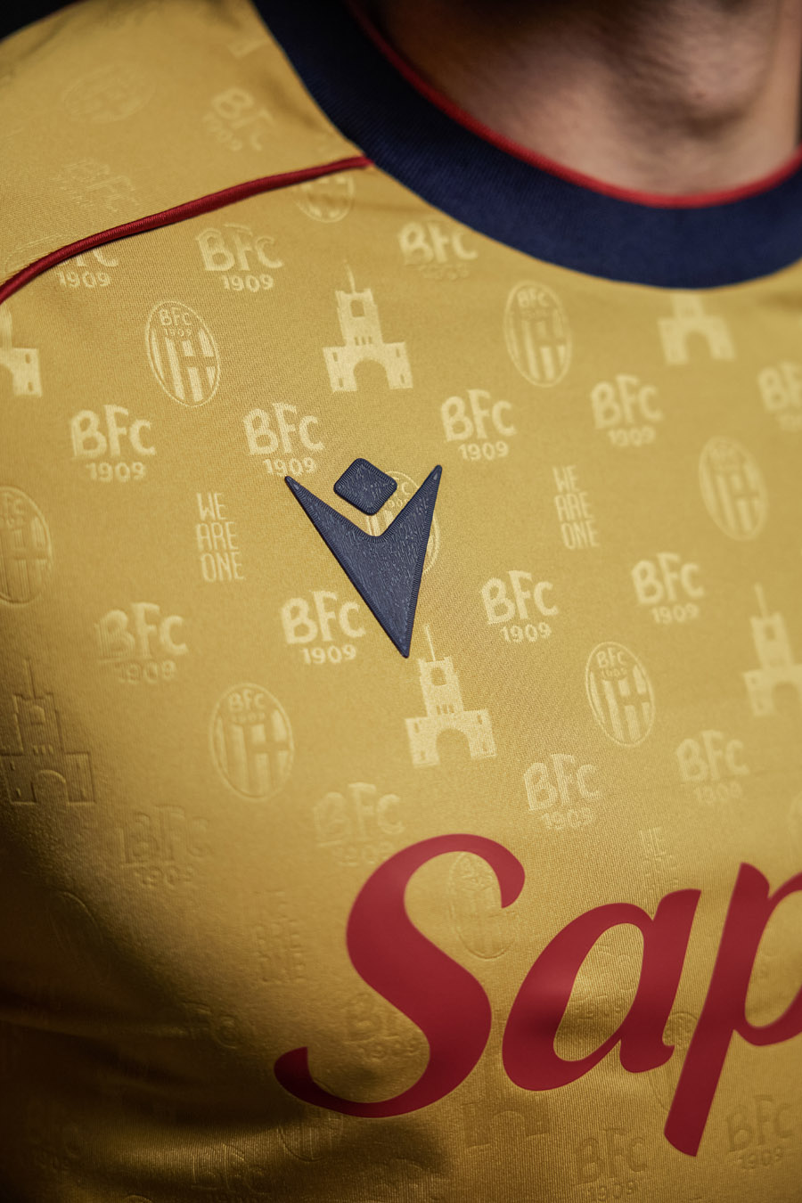 Bologna FC terza maglia 2026-2027 omaggio allo Stadio Renato Dall'Ara