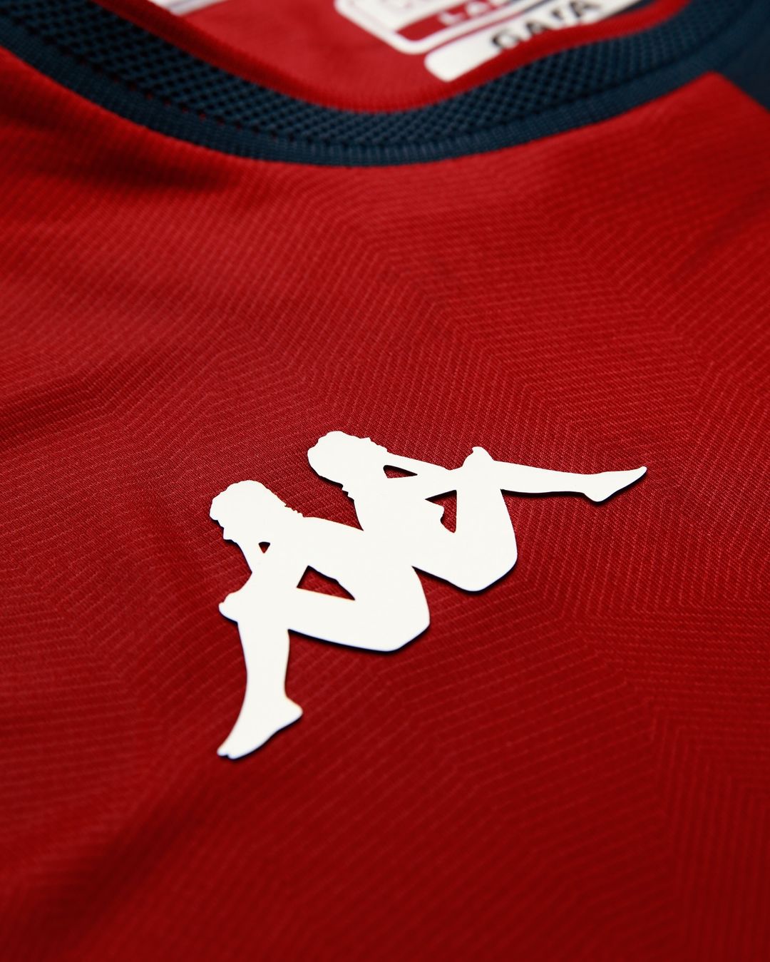 Maglie del Genoa 2024-2025: Kappa e il grifone in tre versioni