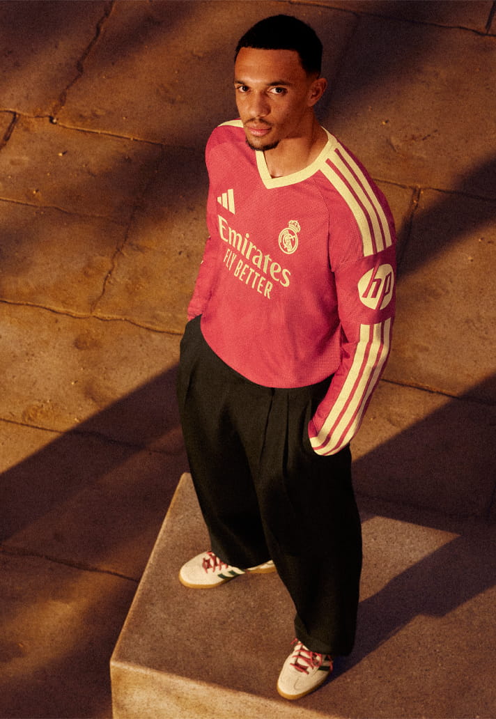 Terza maglia Real Madrid 2026-2027 rosa ispirata ai tifosi