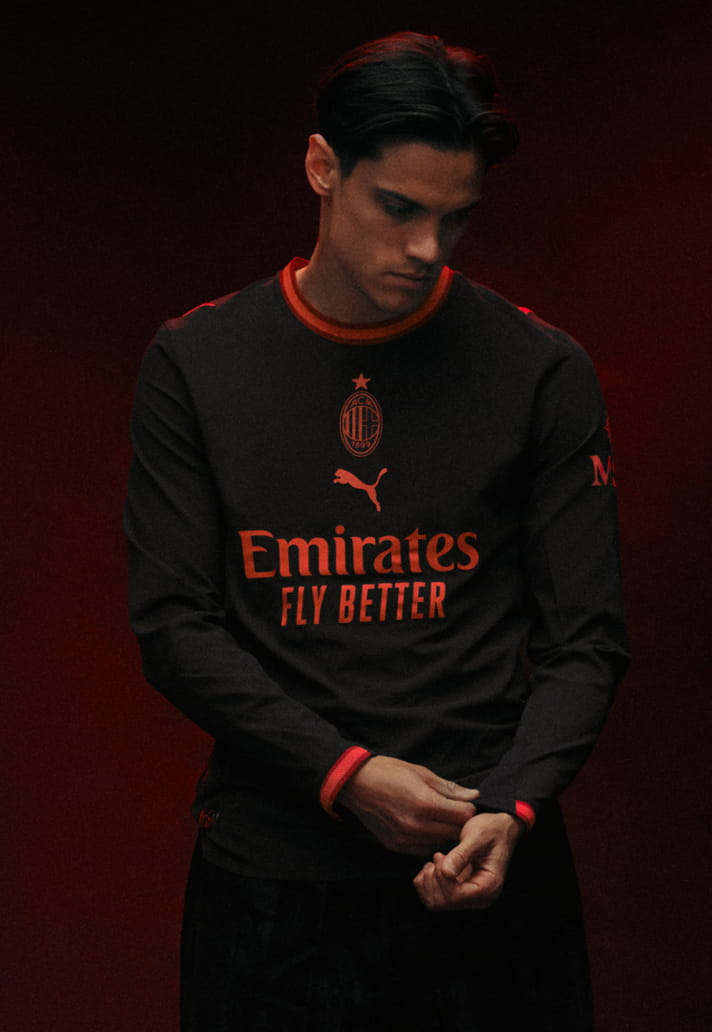 Terza maglia del Milan 2026-2027, i Rossoneri sotto una nuova luce