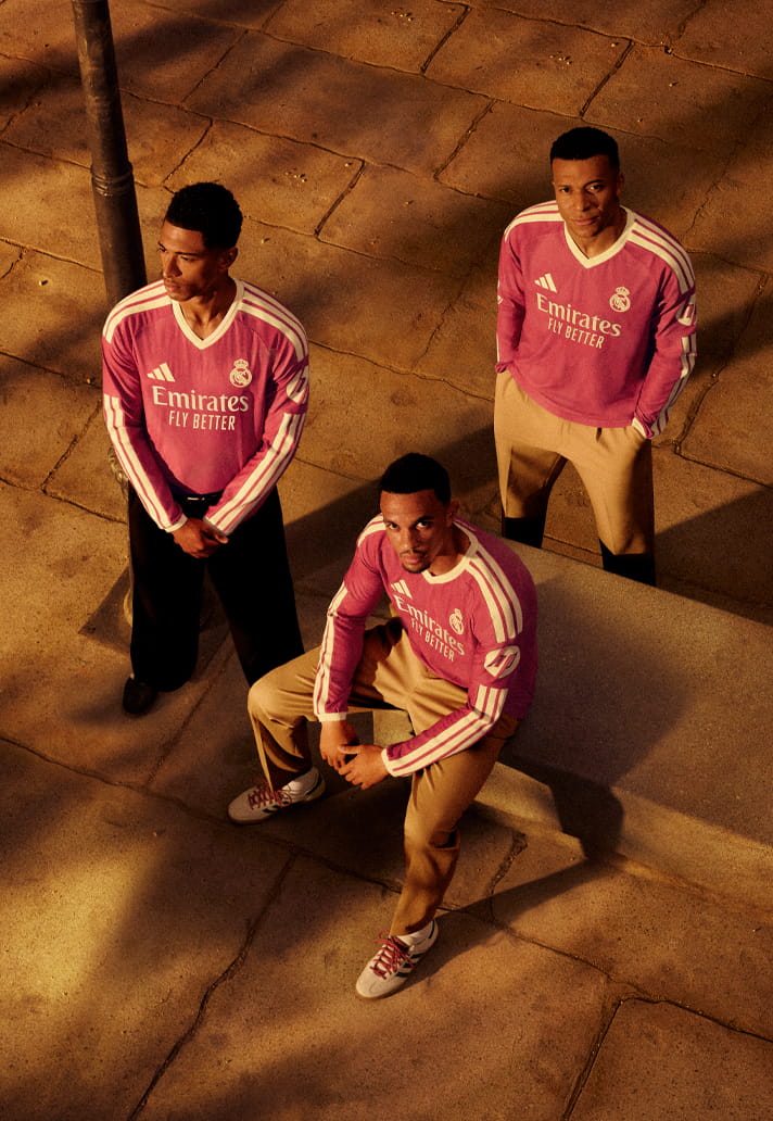 Terza maglia Real Madrid 2026-2027 rosa ispirata ai tifosi
