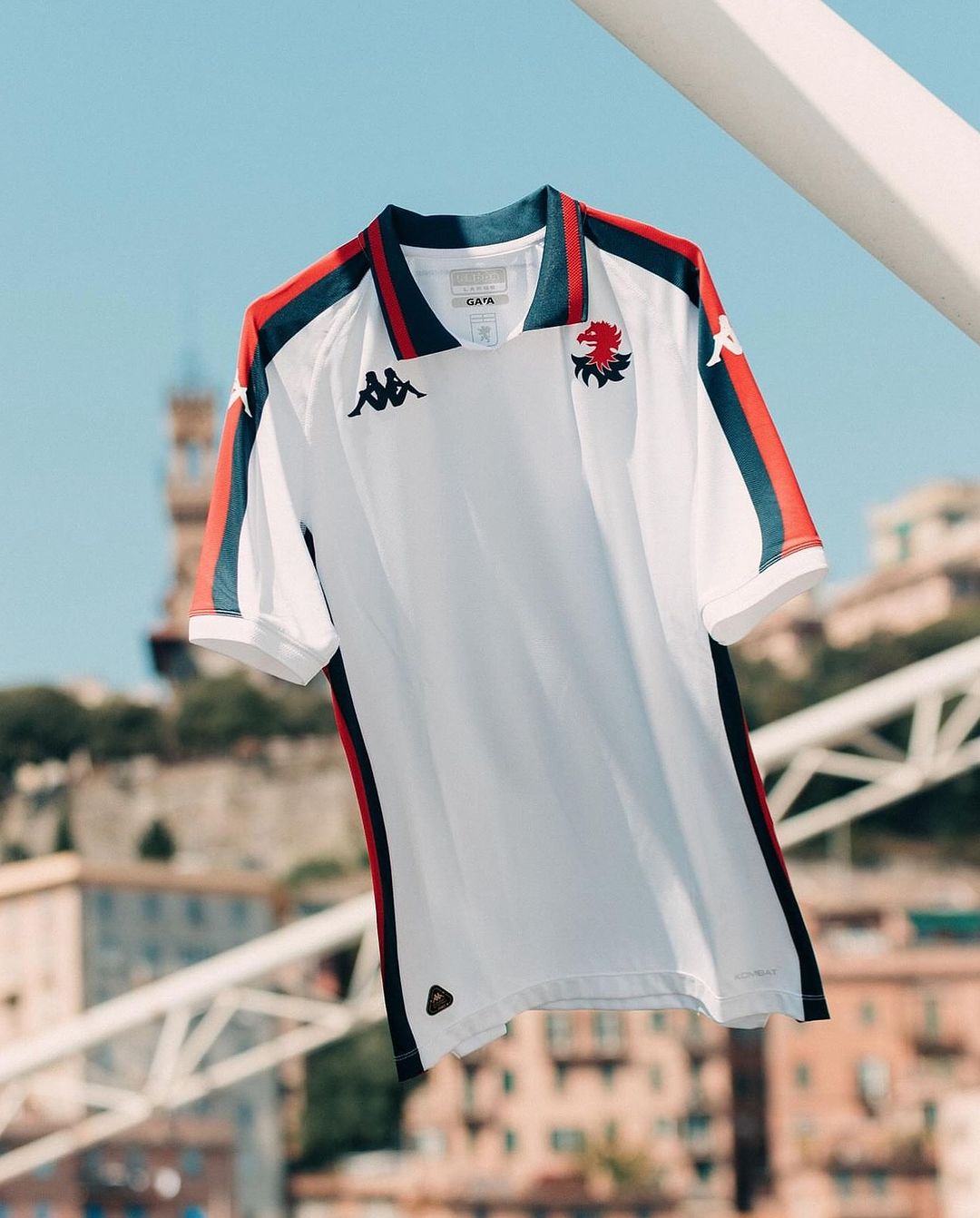 Maglie del Genoa 2024-2025: Kappa e il grifone in tre versioni