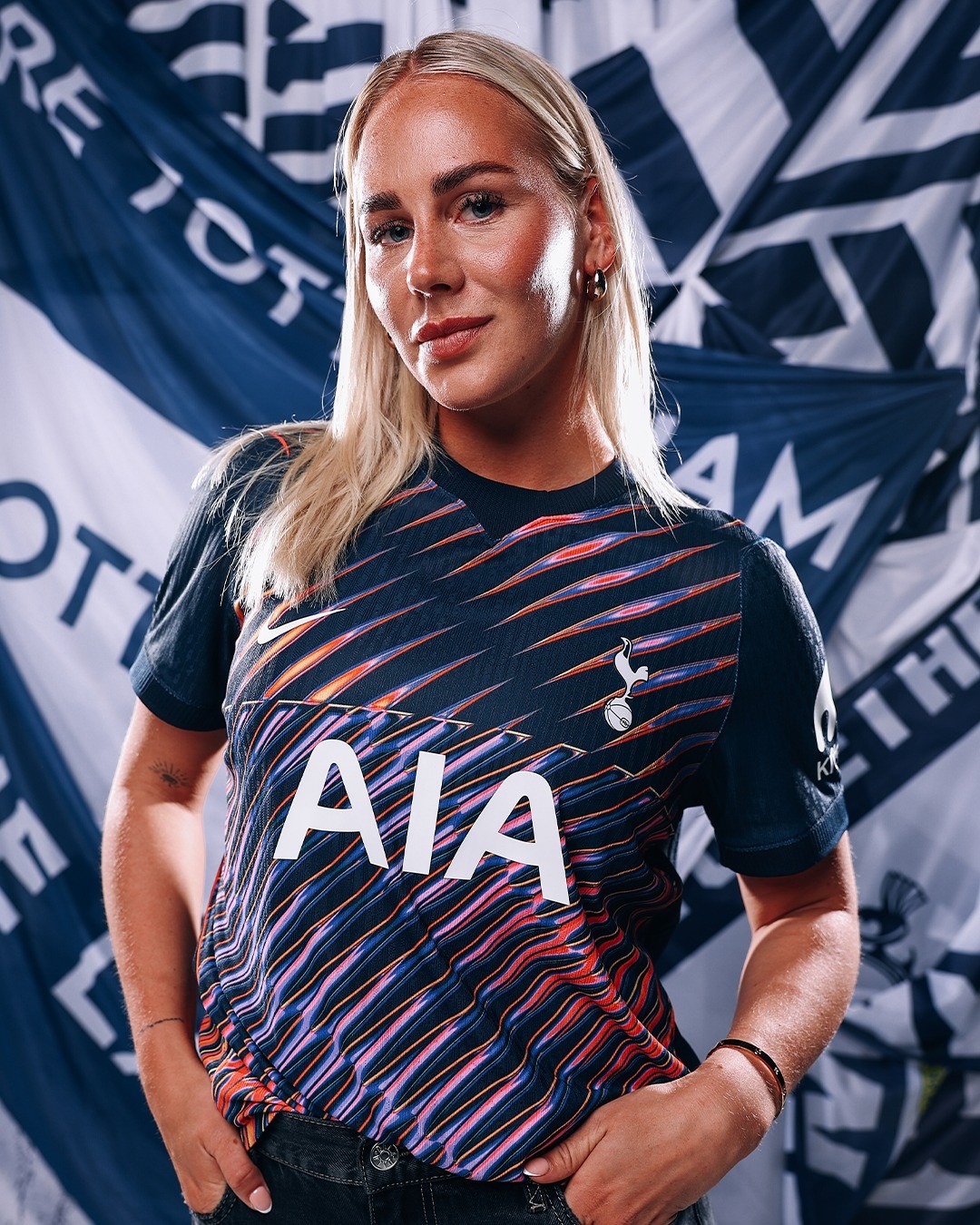Maglia away del Tottenham Hotspur 2026-2027 ispirata al Nord di Londra