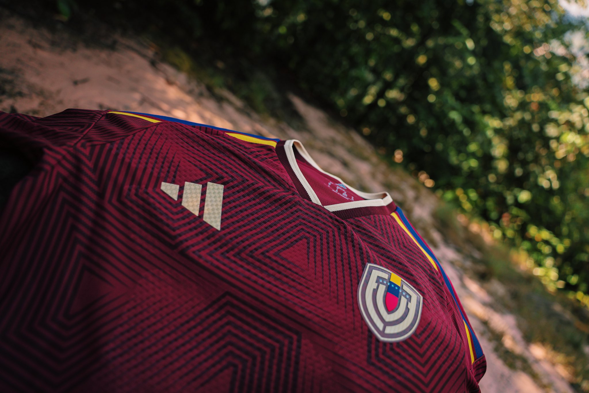 Maglie Venezuela 2026-2027 celebrano i 100 anni della federcalcio!