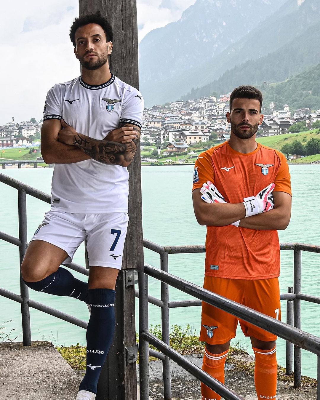Maglie della SS Lazio 2023-2024: Mizuno celebra i 50 anni dal primo scudetto