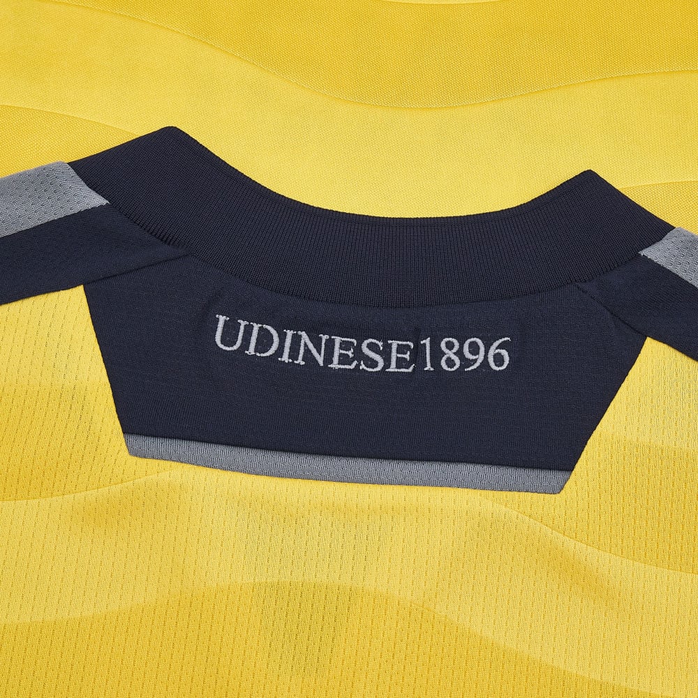 Maglie dell’Udinese 2024-2025: Macron celebra i 30 anni in Serie A