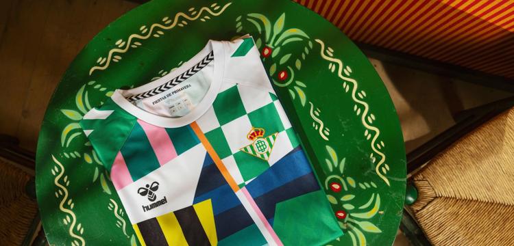 Real Betis Lentefeest Warming Up Shirt E