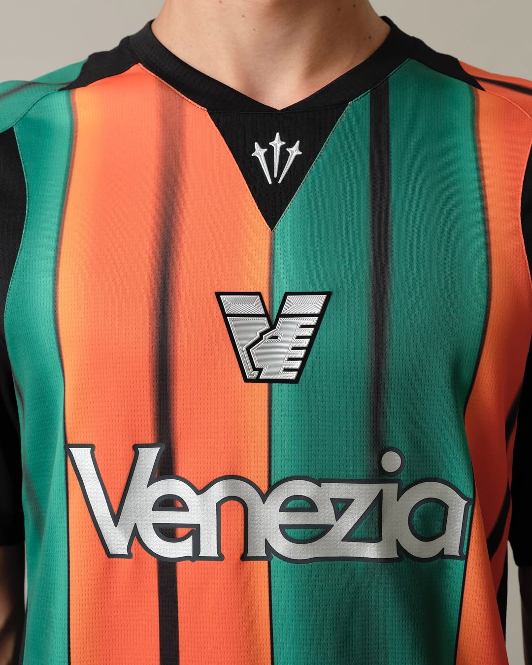 Maglie del Venezia FC 2025-2026 firmate NOCTA