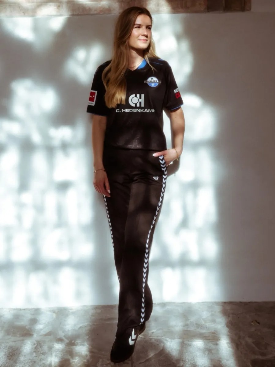 Maglie del SC Paderborn 07 2026-2027: omaggio al Duomo e al pavone