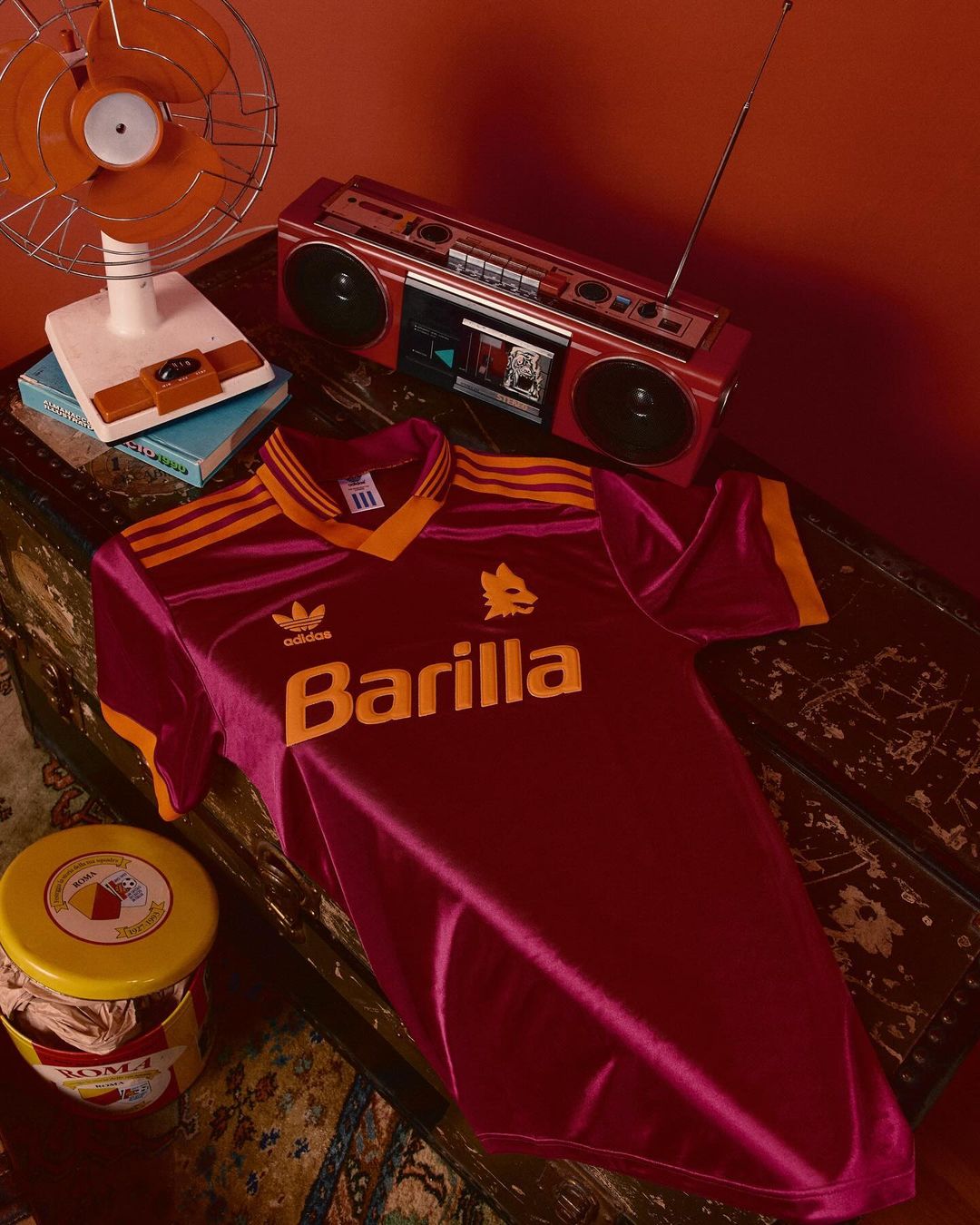 adidas rilancia la maglia home della AS Roma 1993
