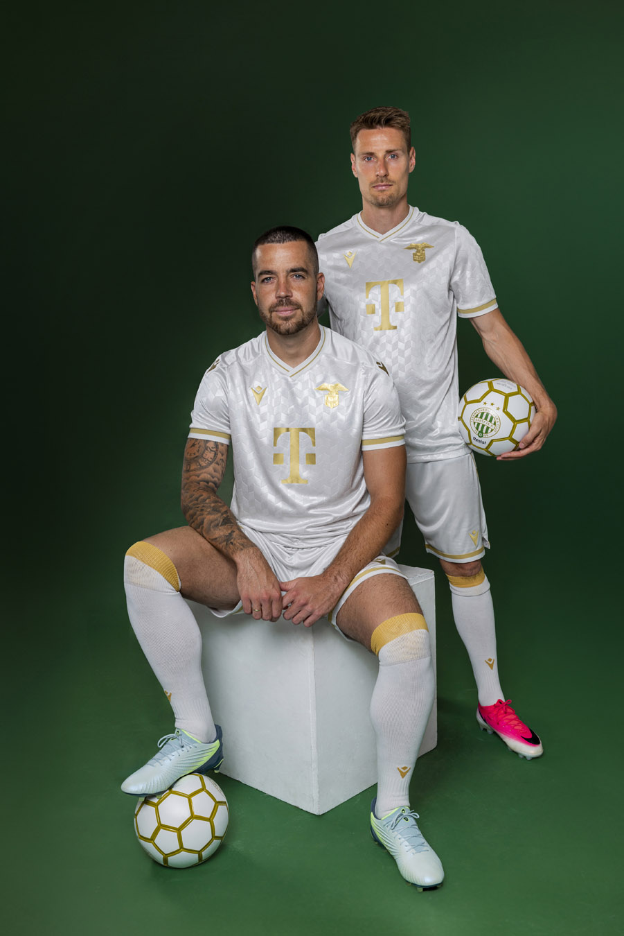 Maglie del Ferencváros 2026-2027 ispirate al museo e agli anni '90