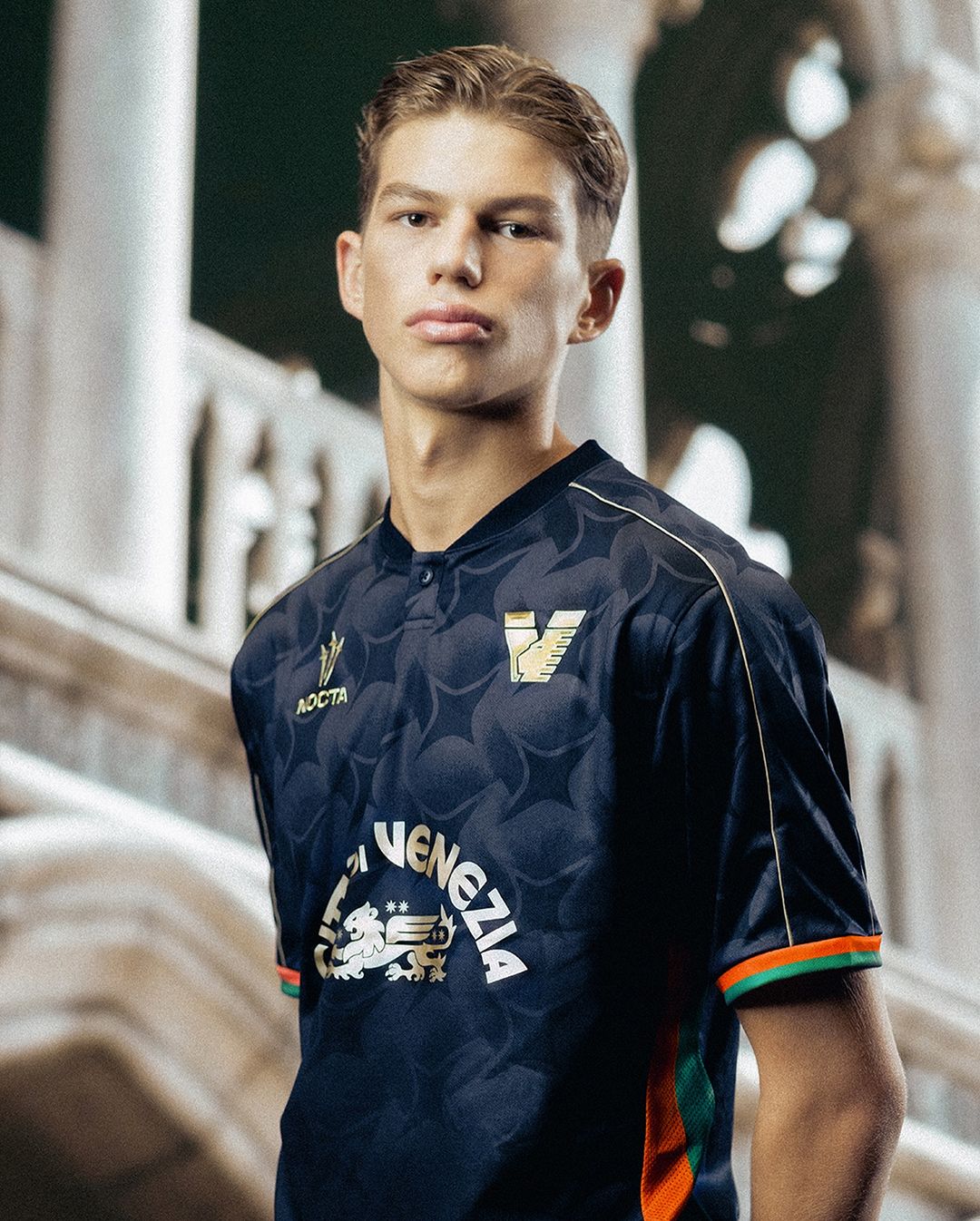 Maglie del Venezia FC 2024-2025: il debutto di NOCTA firmato Drake