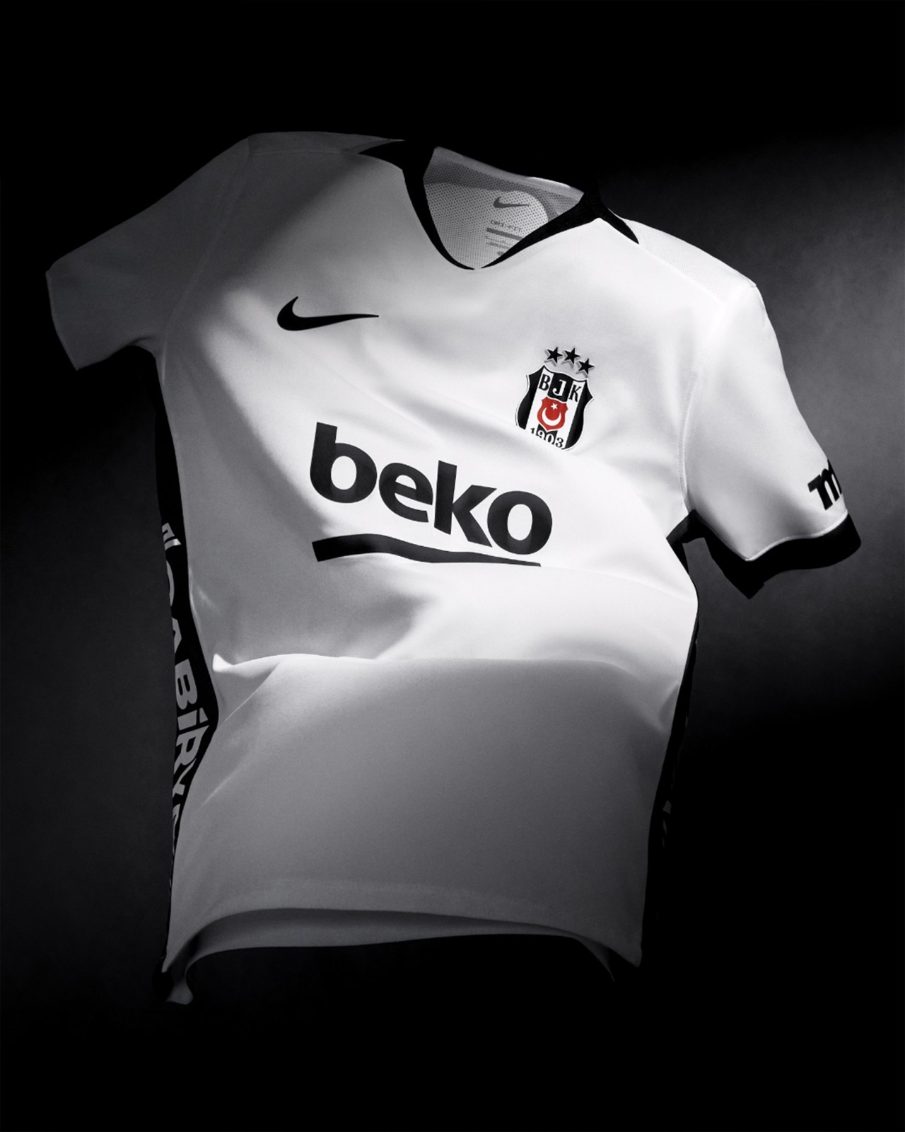 Ecco le maglie del Besiktas 2026-2027 firmate Nike