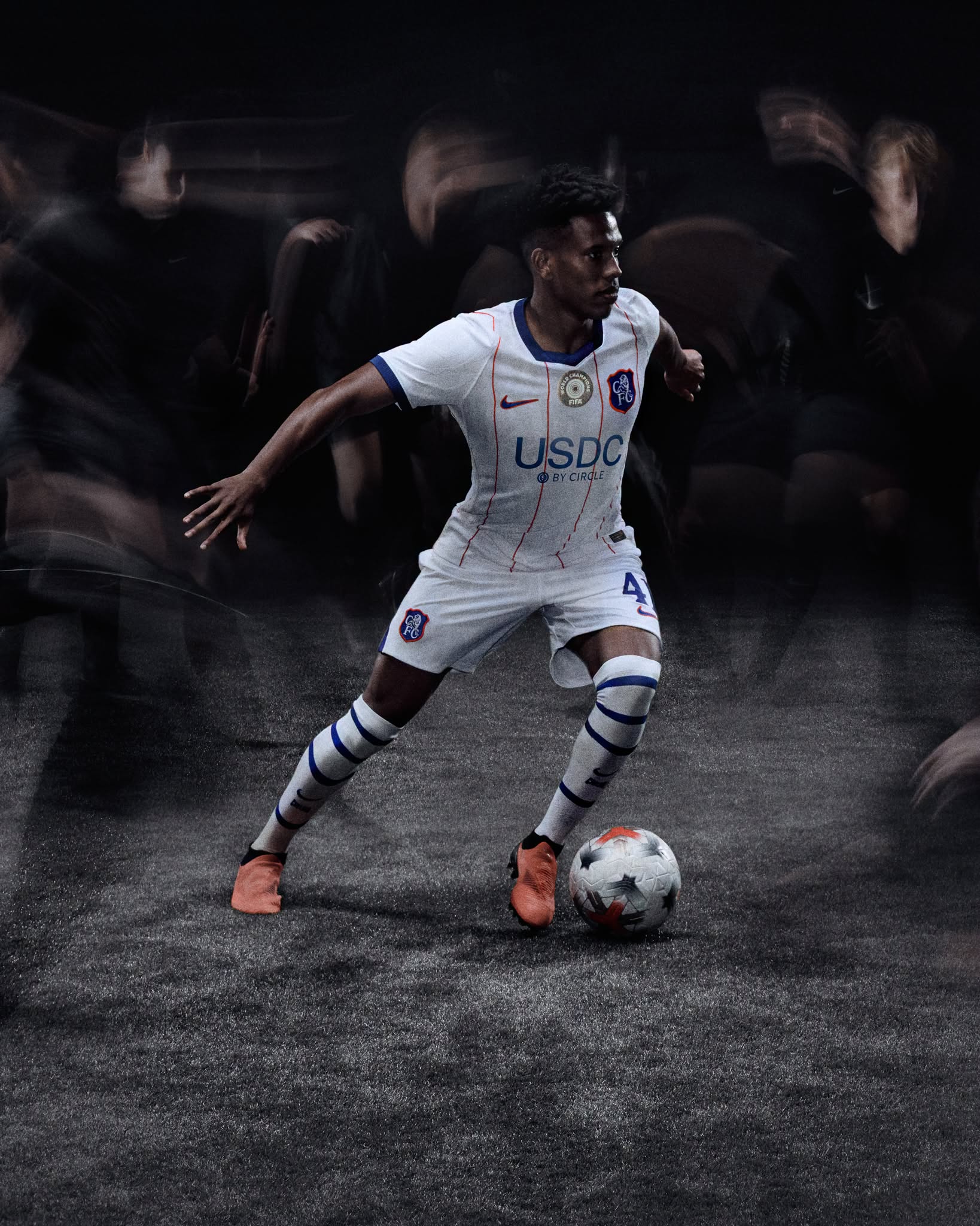 Terza maglia Chelsea 2026-2027 ispirata alle maglie degli anni '80 e '90