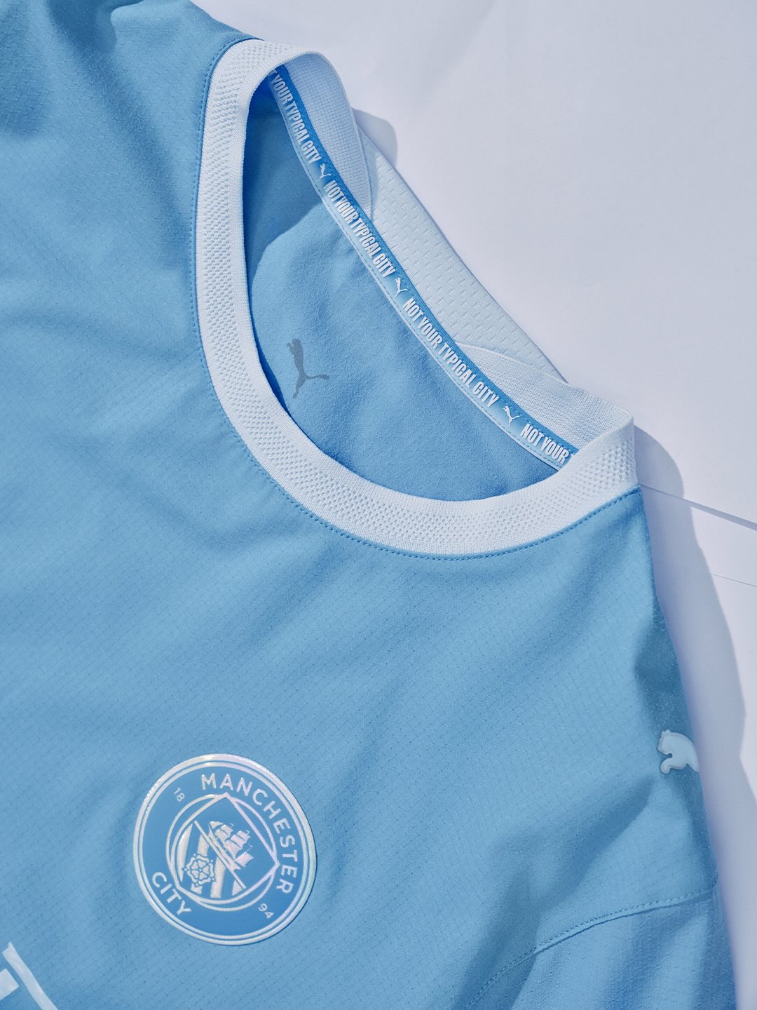 Maglia home Manchester City 2026-2027 con effetto gradiente!