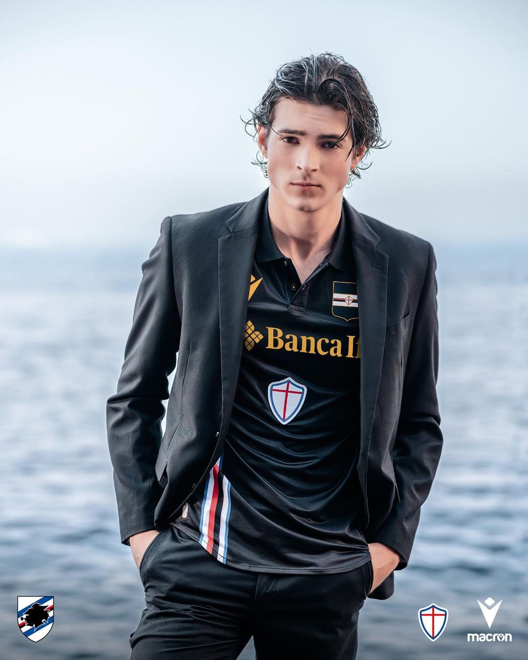 Maglie della Sampdoria 2023-2024: Macron tra onde del mare e Baciccia