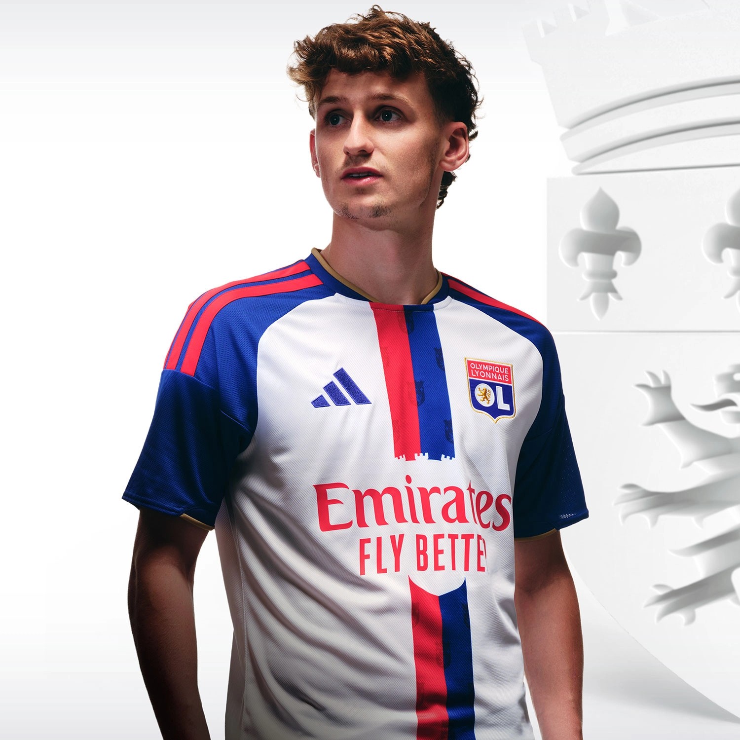 Le maglie dell'Olympique Lyonnais 2026-2027 celebrano Lione